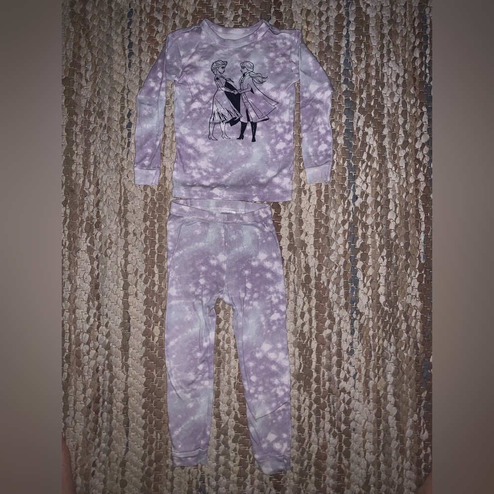 GAP Kids Lavender Pajama Set with Frozen Elsa and Anna Design